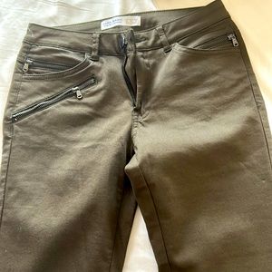 Unworn zara basic denim in Khaki color